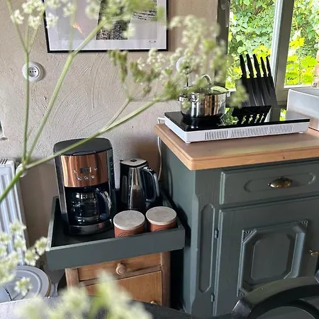 Dom Na Krzewiu ベッド・アンド・ブレックファスト