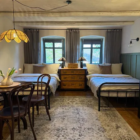 Dom Na Krzewiu 3* Gryfów Śląski