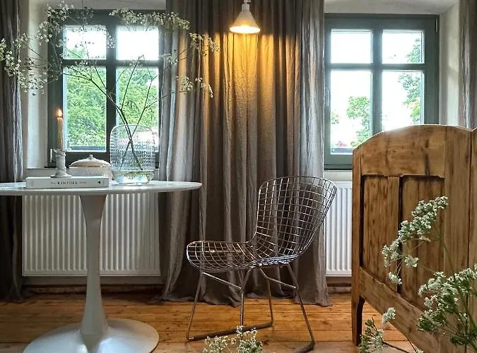 Dom Na Krzewiu Bed & Breakfast